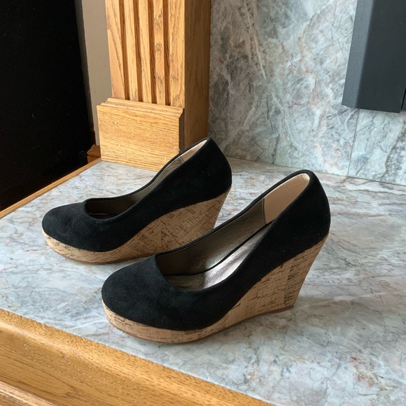 Elegant high wedge heels shoes for women - Picture 2 of 6